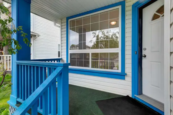 111 Sierra Nevada WAY SW, Calgary, AB T3H 3N1