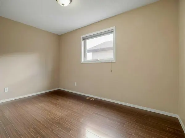 727 Aberdeen CRES W, Lethbridge, AB T1J 5B2