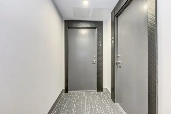 8 Wellesley ST W #3112, Toronto C01, ON M4Y 0J5