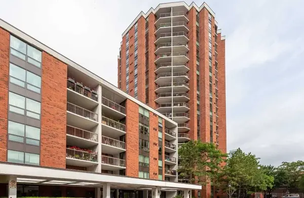 77 Maitland PL #326, Toronto C08, ON M4Y 2V6
