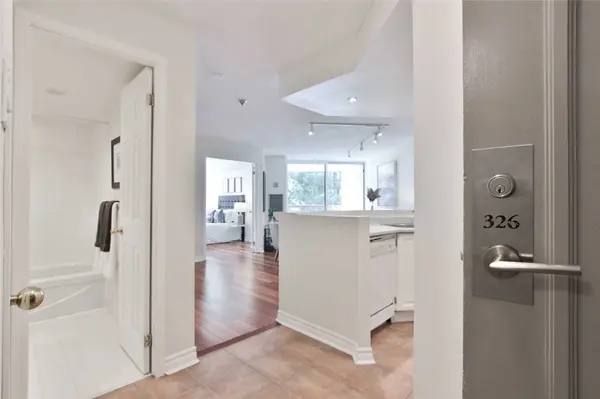 77 Maitland PL #326, Toronto C08, ON M4Y 2V6
