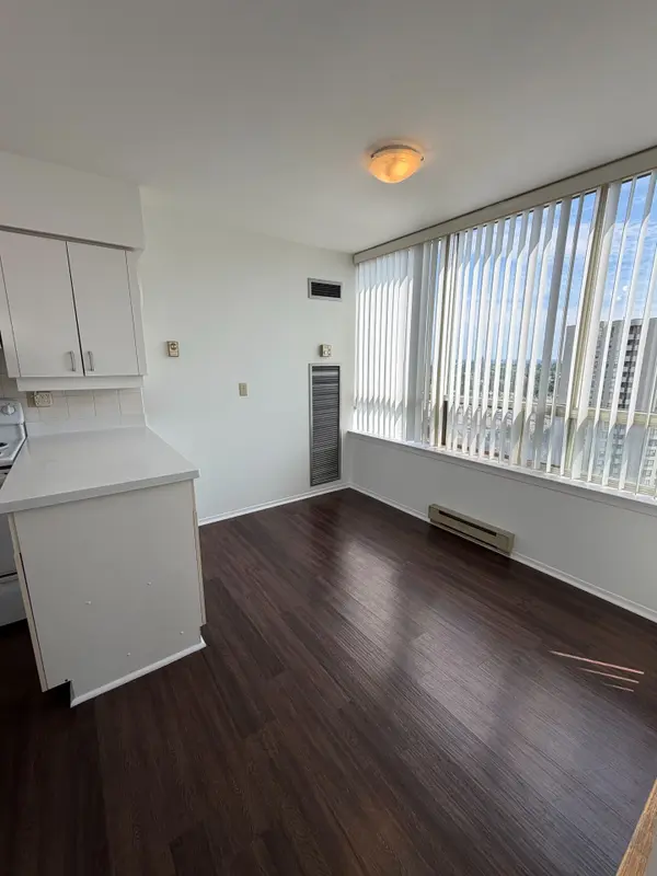 175 Bamburgh CIR #1609, Toronto E05, ON M1W 3X8