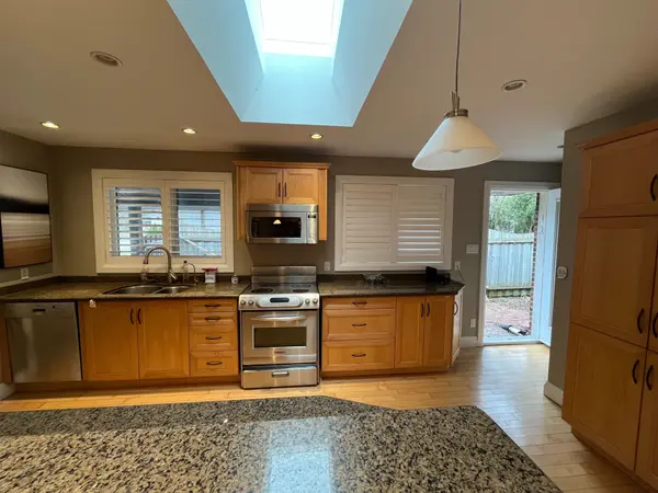 5 Southdale DR, Markham, ON L3P 1J6