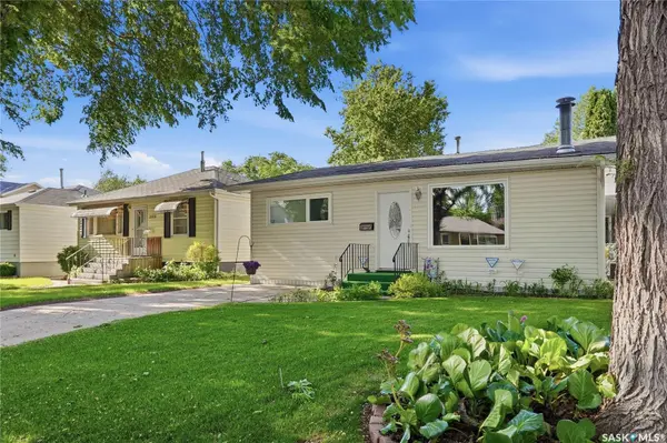 1117 5th STREET E, Saskatoon, SK S7H 1H4