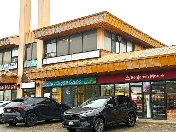 7125 Goreway DR ##209, Mississauga, ON L4T 4H3