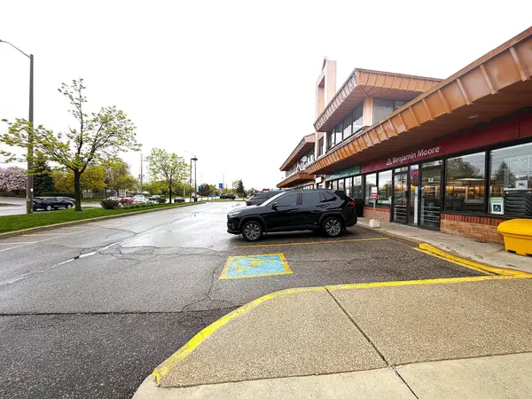 7125 Goreway DR ##209, Mississauga, ON L4T 4H3