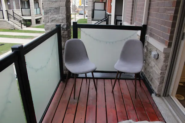 240 Lagerfeld DR #5, Brampton, ON L7A 5G9