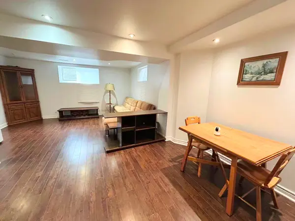 2511 North Ridge TRL #BSMT, Oakville, ON L6H 7N6