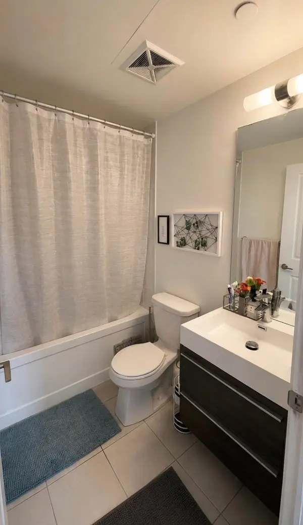 17 Zorra ST #1413, Toronto W08, ON M8Z 0C1