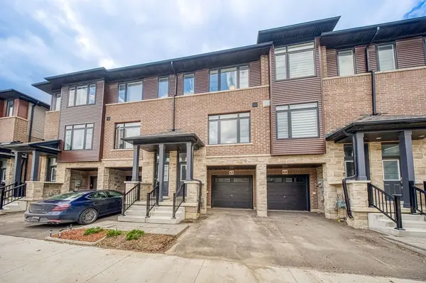 461 Blackburn Dr DR #63, Brantford, ON N3T 6S8