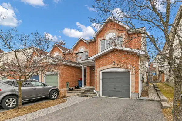 311 Southcrest Private, Billings Bridge - Riverside Park And Area, ON K1V 2B7