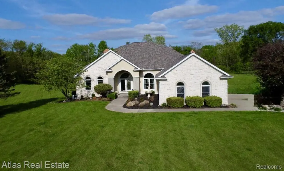 5415 Walker RD, Atlas Township, MI 48423