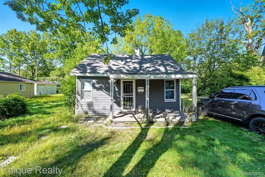 14177 Bentler ST, Detroit, MI 48223