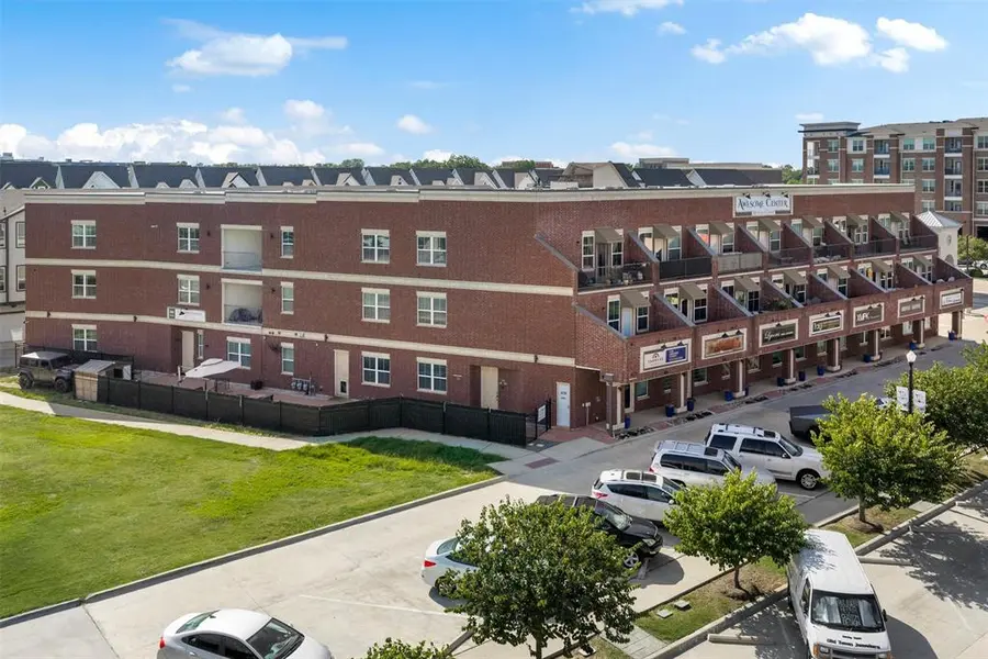 251 S Mill Street #380, Lewisville, TX 75057