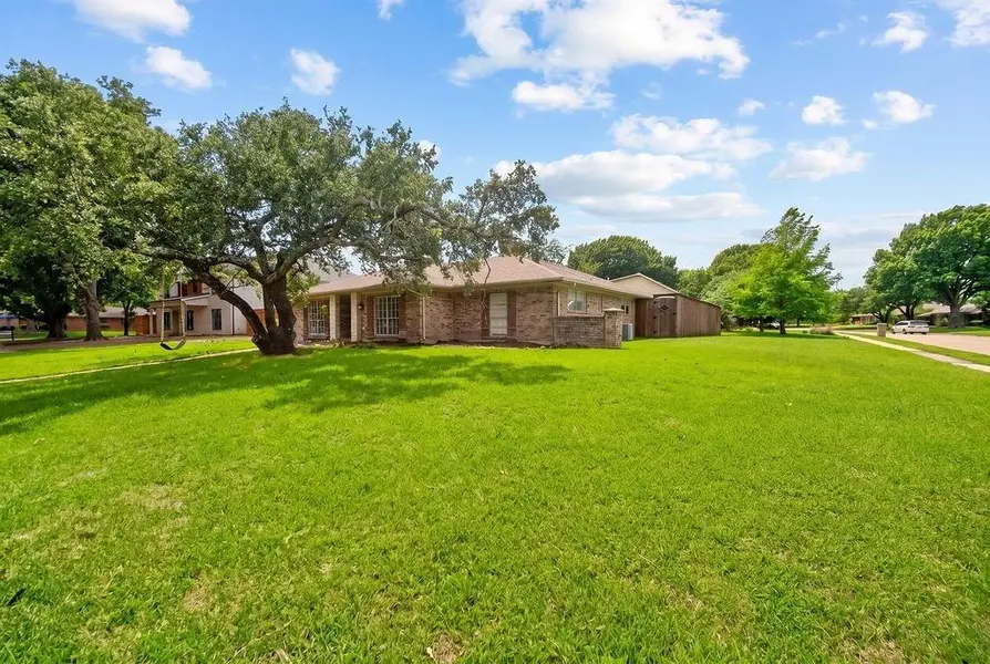 3107 Canyon Creek Drive, Richardson, TX 75080