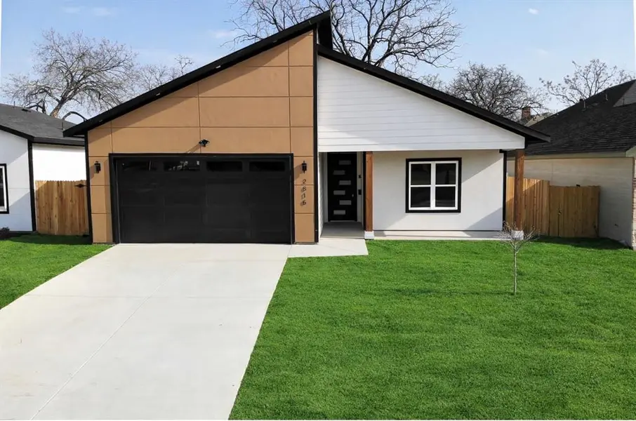 2816 Pennsylvania Avenue, Dallas, TX 75215