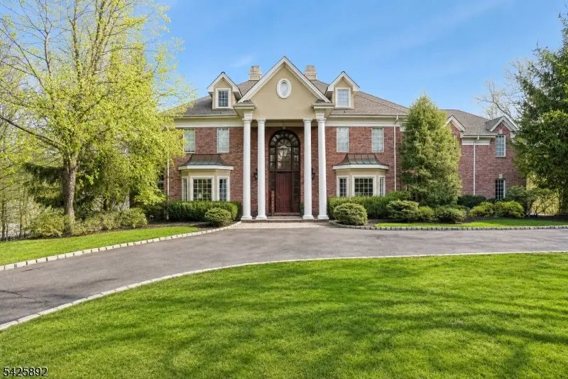 50 Sequoia Dr, Watchung Boro, NJ 07069