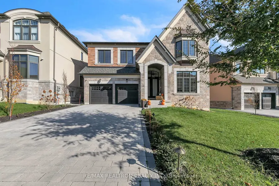 131 Lady Jessica DR, Vaughan, ON L6A 4V1