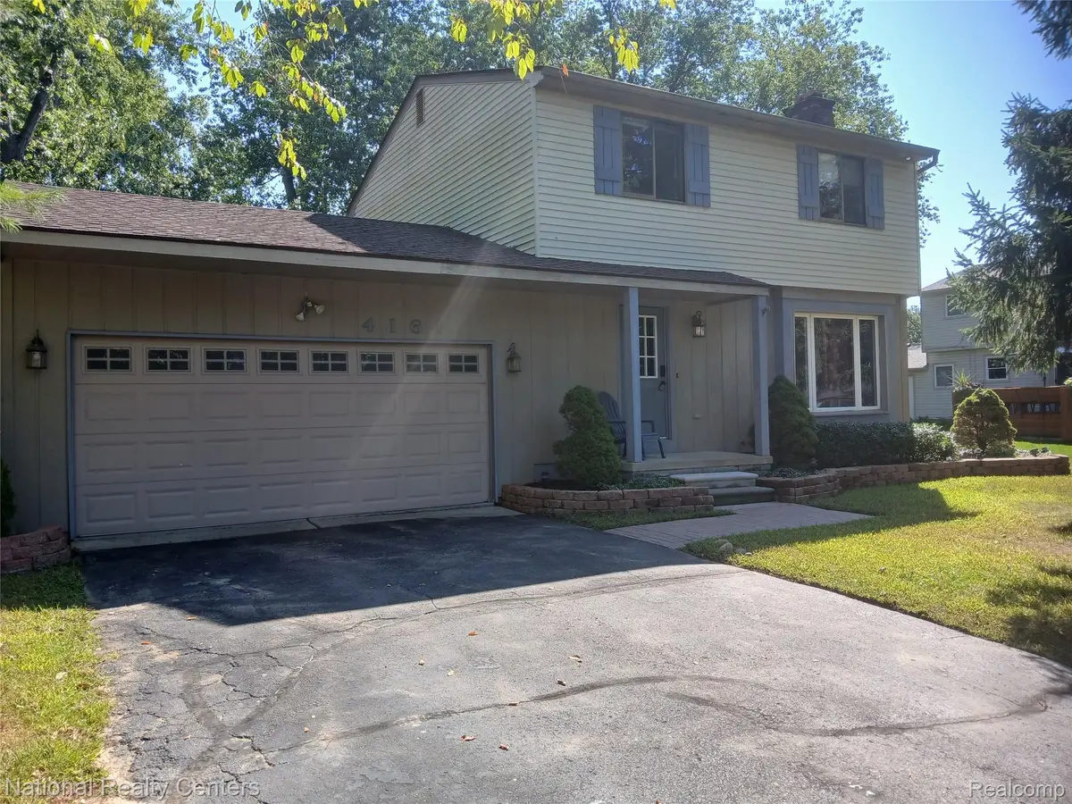 4161 Highland CT, West Bloomfield Charter Township, MI 48323