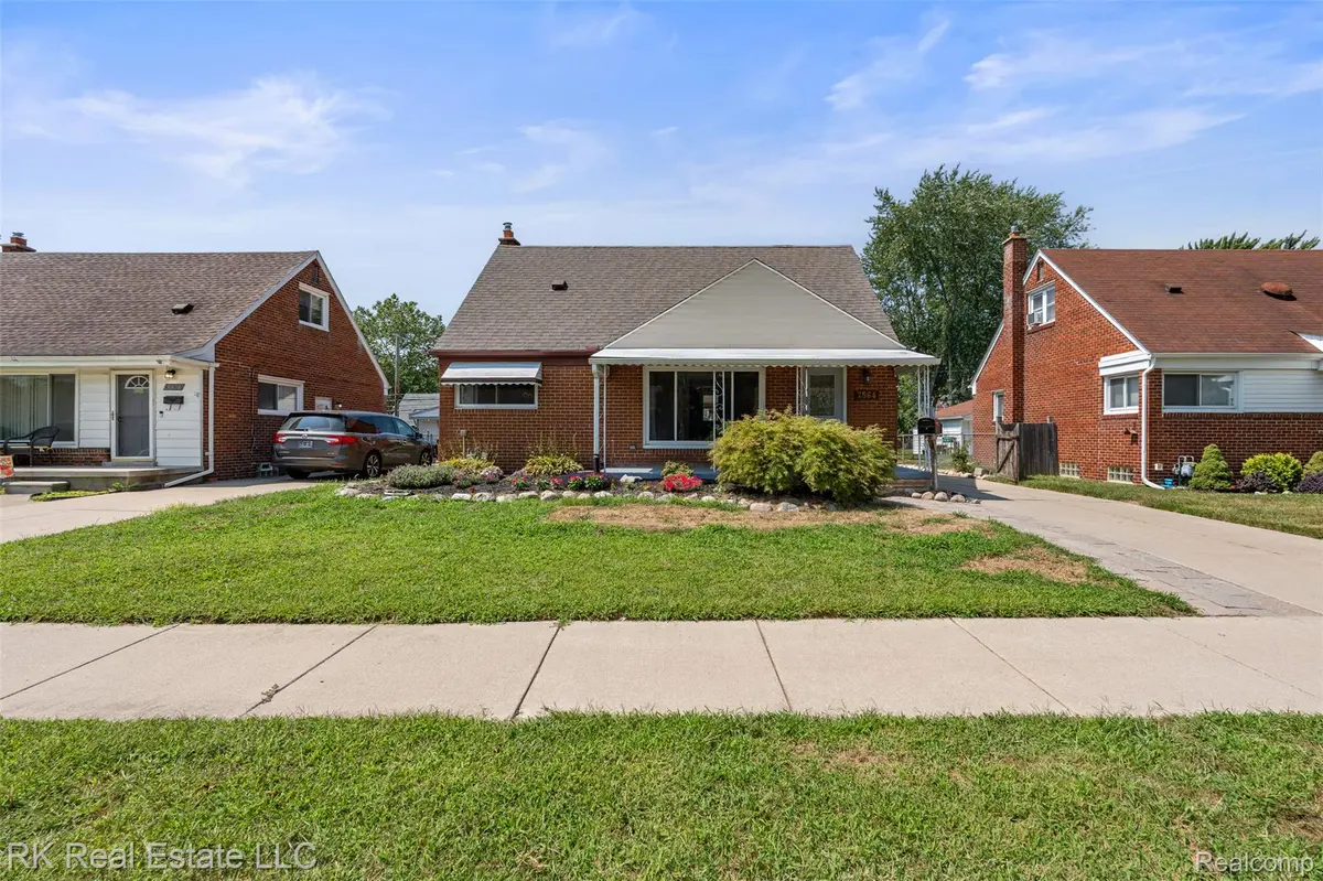 7564 Polk ST, Taylor, MI 48180