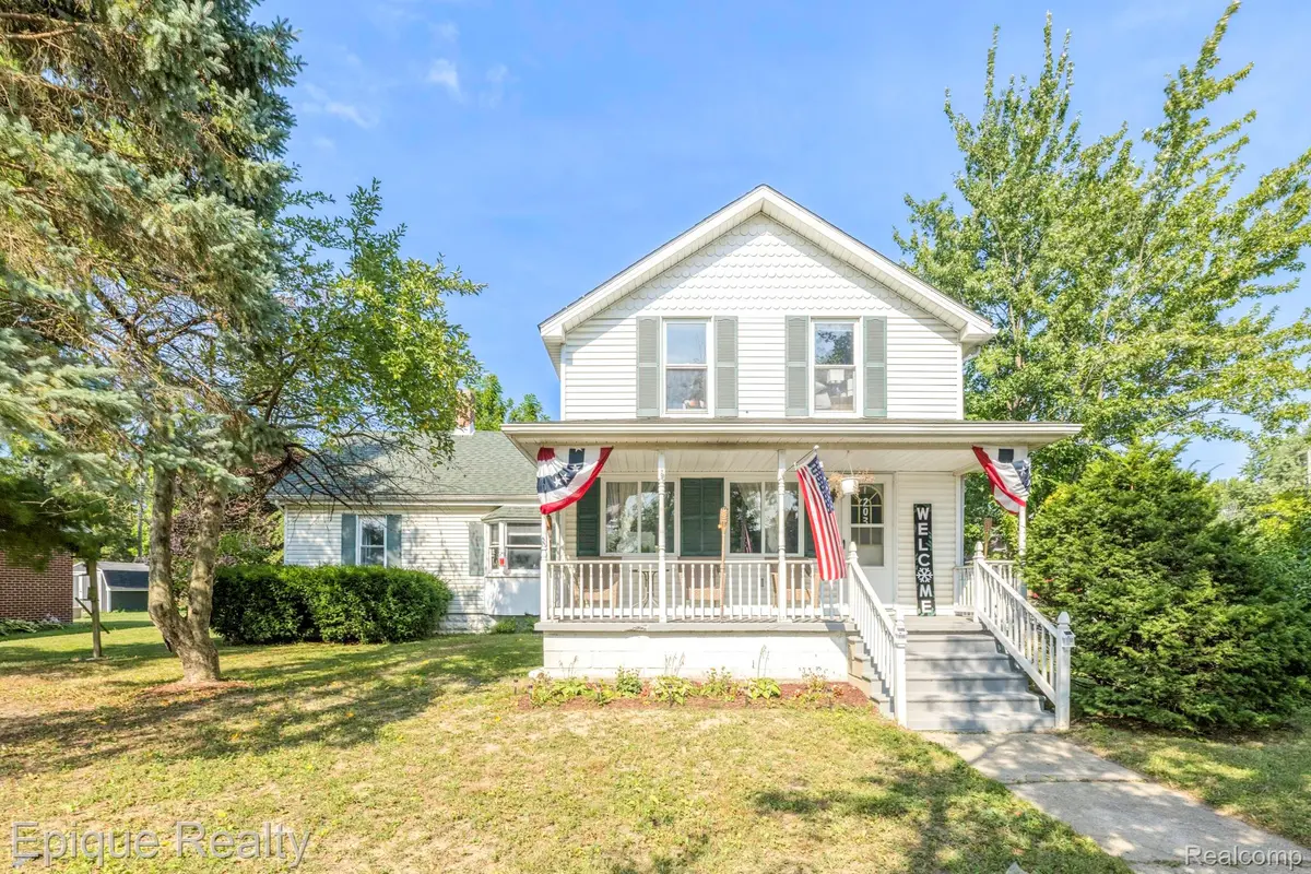 203 S Main ST, Capac Village, MI 48014
