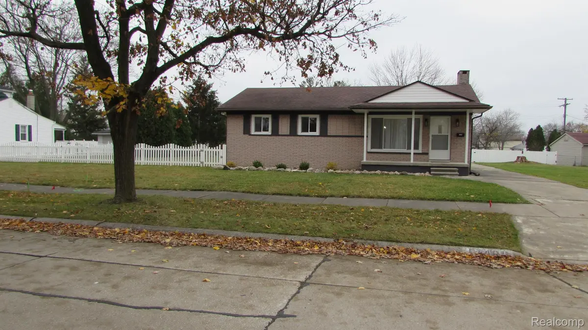 17486 POPLAR ST, Riverview, MI 48193