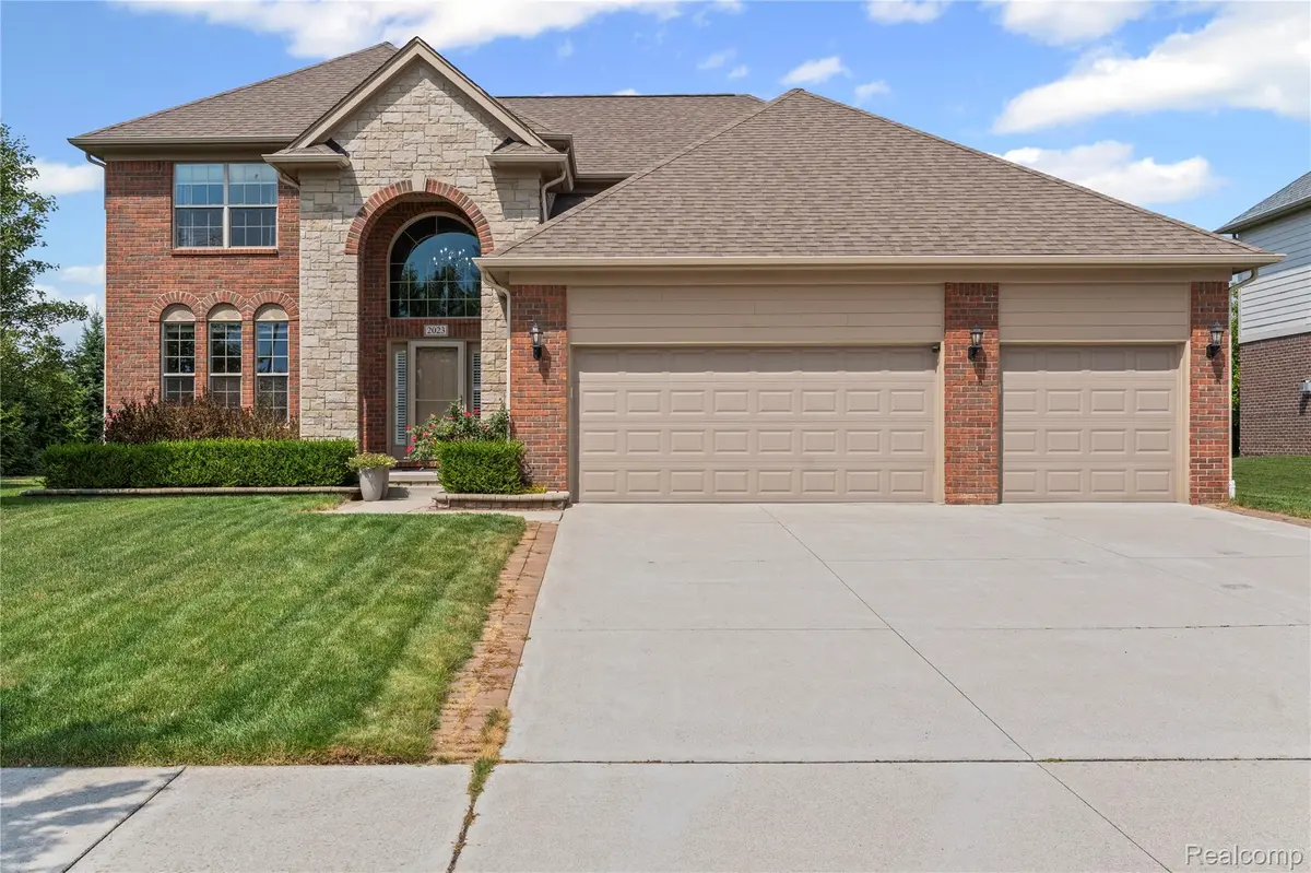 2023 Chaps, Troy, MI 48085