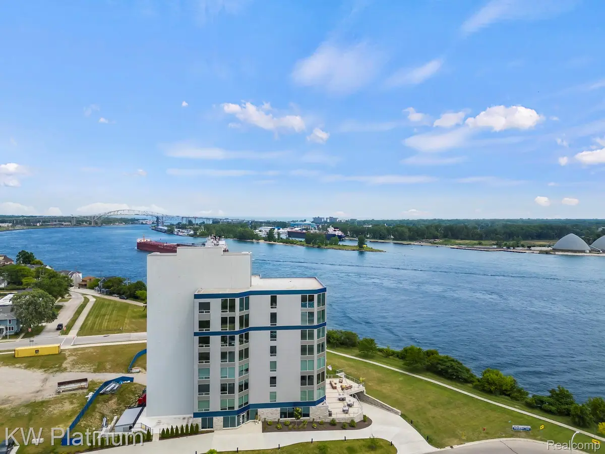 201 Beers ST #32, Port Huron, MI 48060