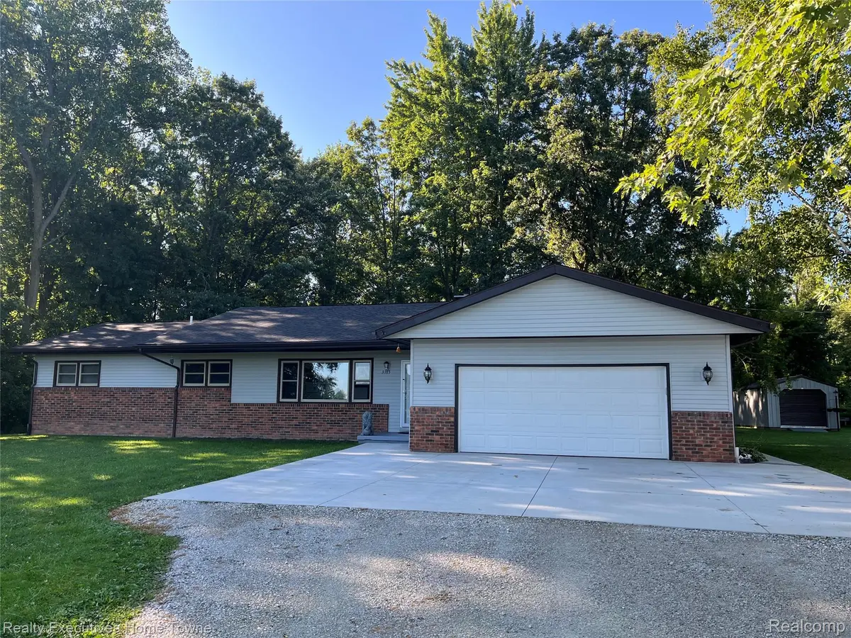 3785 Carrigan RD, Fort Gratiot Charter Township, MI 48059