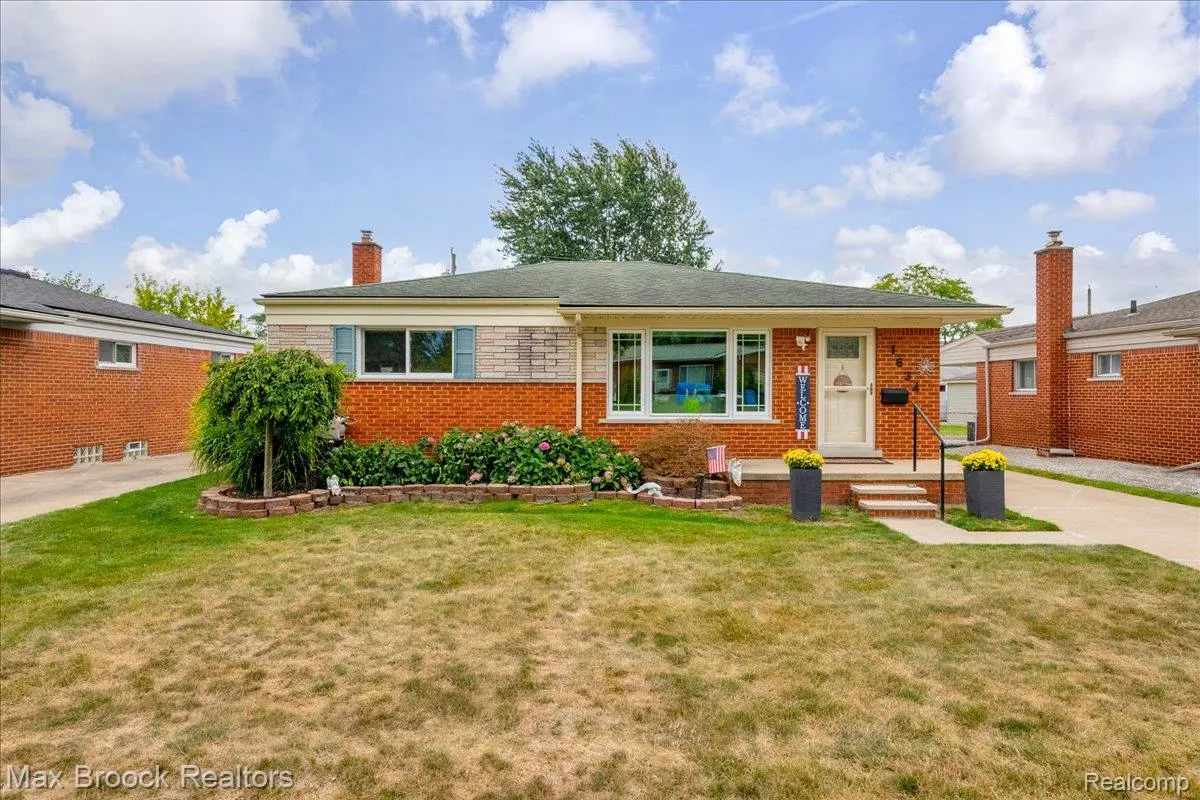 1634 Jenifer AVE, Madison Heights, MI 48071