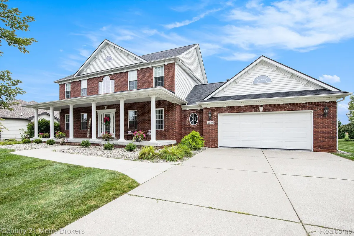 9024 Woodridge DR, Davison, MI 48423