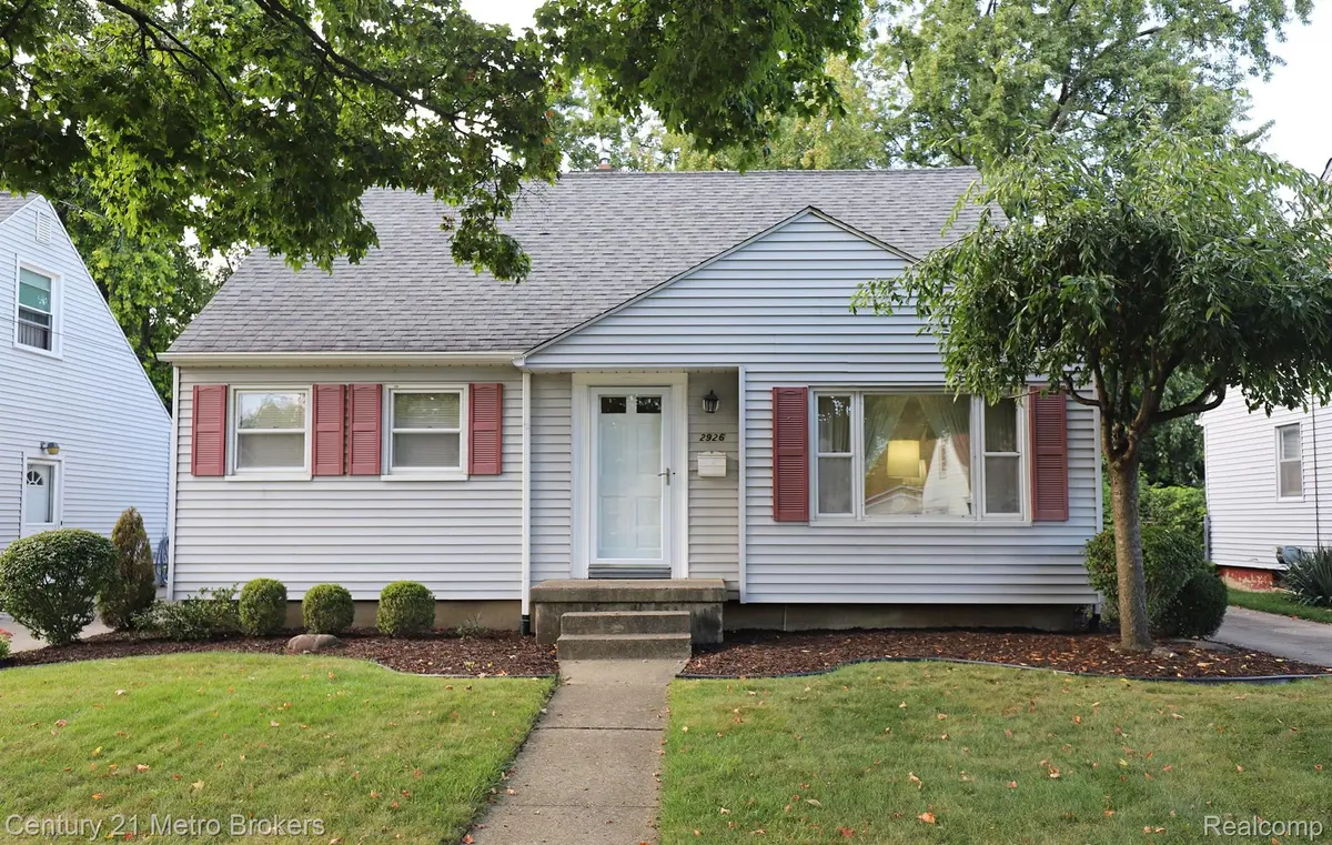2926 Yale ST, Flint, MI 48503