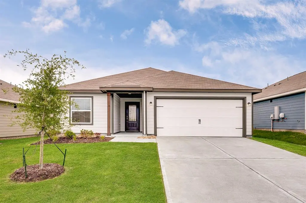 4705 Fillmore Drive, Greenville, TX 75401