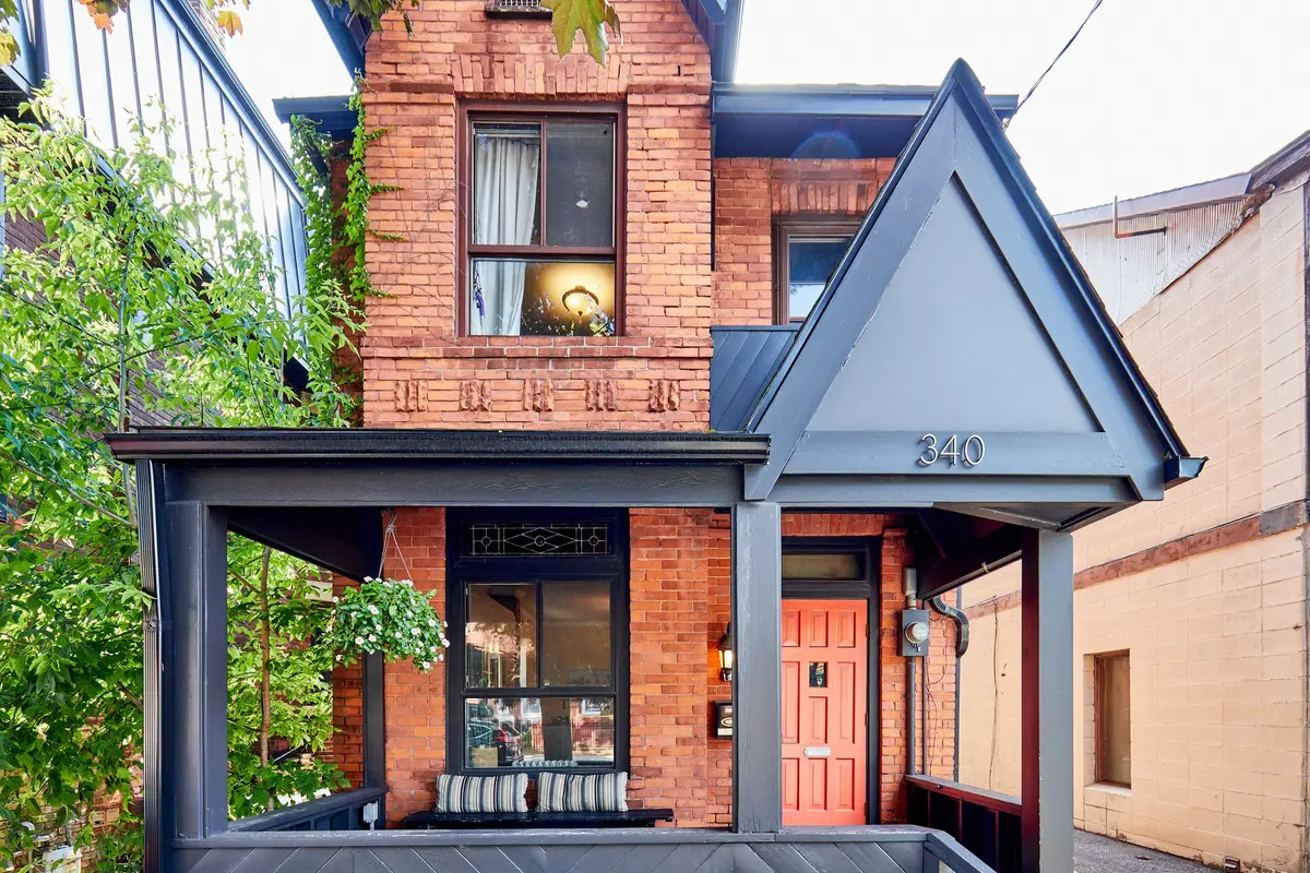 340 Pacific AVE, Toronto W02, ON M6P 2R1