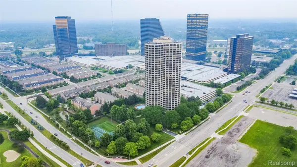 5000 Town CTR #2203, Southfield, MI 48075