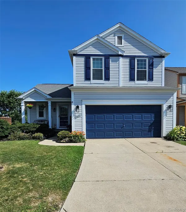 5031 Meadow Crest CIR, Grand Blanc Charter Township, MI 48442