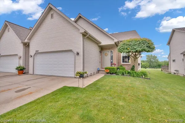 6087 Davison RD,  Burton,  MI 48509