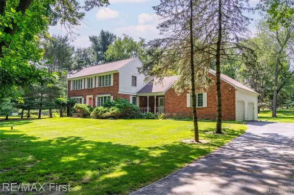 3407 WOODLEA DR, Scio Township, MI 48103