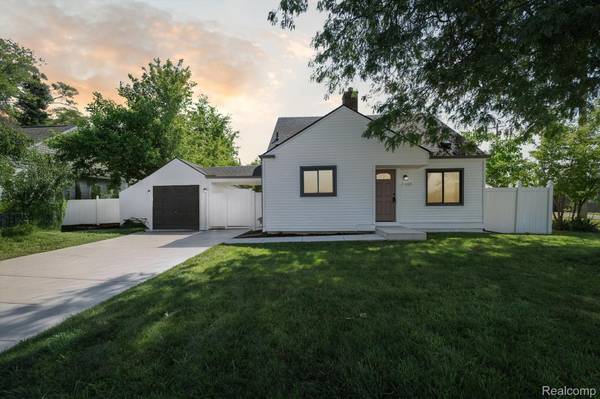 21660 PURDUE AVE, Farmington Hills, MI 48336
