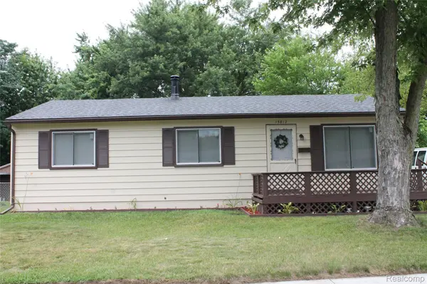 15812 Orchard ST, Romulus, MI 48174