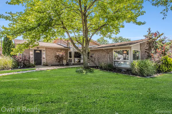 30107 Mason ST, Livonia, MI 48154
