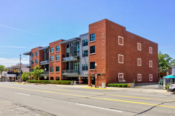 111 N Main ST #301, Royal Oak, MI 48067