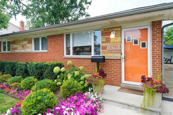 14781 Talbot ST, Oak Park, MI 48237