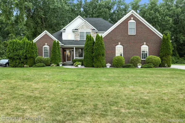 3656 River RD, East China Township, MI 48054