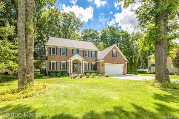 3215 Turnberry, Port Huron, MI 48060