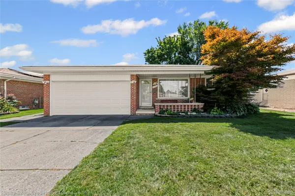 11248 Forrer DR, Sterling Heights, MI 48312