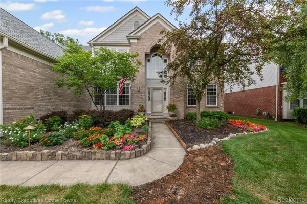 34460 Giannetti DR, Sterling Heights, MI 48312