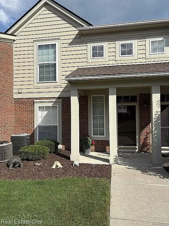 52069 Naugatuck DR #47, Macomb Township, MI 48042