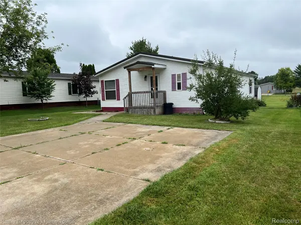3755 Quail Run, Dryden Township, MI 48428