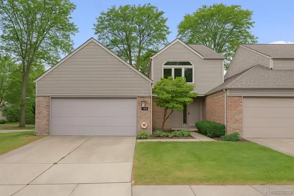 1008 ANN ST,  Birmingham,  MI 48009